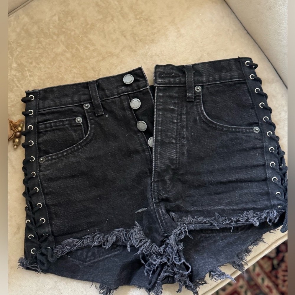 Size 24 CARMAR black lace up denim shorts